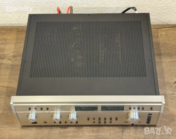 Accuphase E-303 / Усилвател, снимка 9 - Ресийвъри, усилватели, смесителни пултове - 54165734