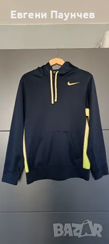 Nike therma fit суичър размер S отличен