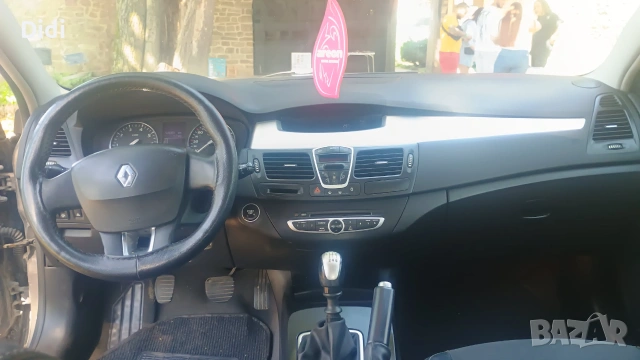 Renault laguna III, снимка 8 - Автомобили и джипове - 55156942