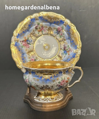 Антикварна порцеланова чаша с чинийка — ръчна живопис — KPM Berlin — около 1840 г.