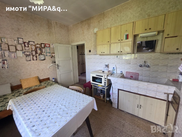 Самостоятелна къща с двор в кв. „Овчарски“, гр. Хасково, снимка 3 - Къщи - 54628253
