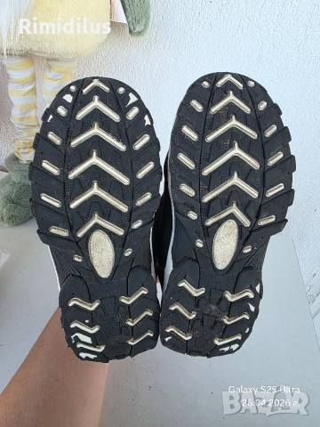 Зимни детски боти , снимка 5 - Детски боти и ботуши - 54324029