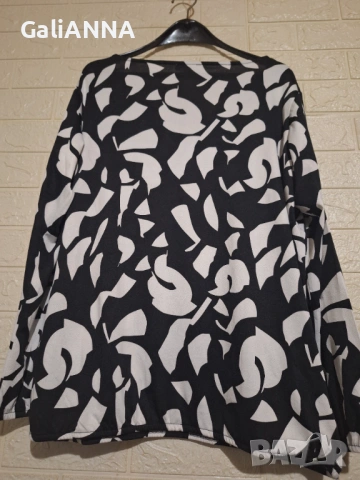 СТРАХОТНА ТУНИКА В ЧЕРНО И БЯЛО 3XL-4XL