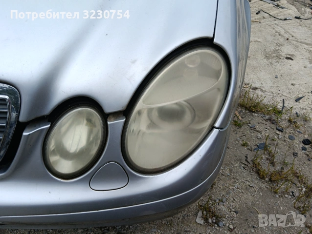 Десен фар Мерцедес е класа w211