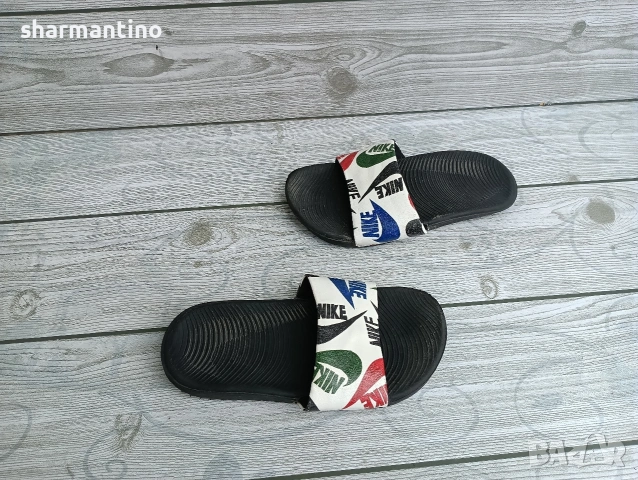 Nike чехли N 28,5, снимка 4 - Детски сандали и чехли - 54758030