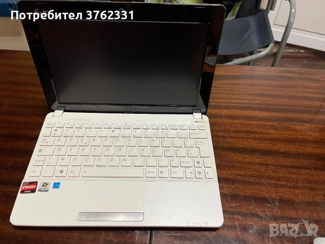 Продавам лаптоп ASUS EeePC, снимка 2 - Лаптопи за дома - 55089231