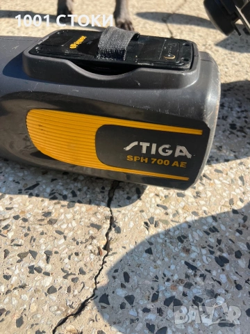 Храсторез Акумулаторен STIGA SPH700 AE, снимка 4 - Градинска техника - 55038693