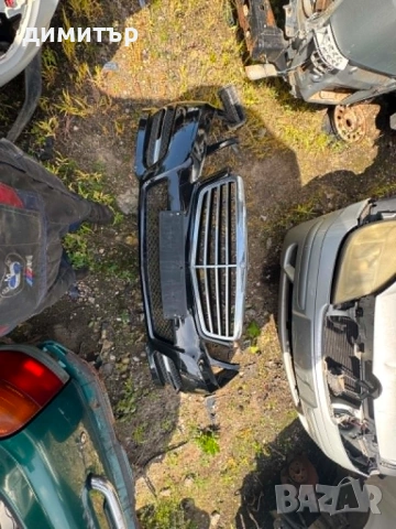 mercedes w212 e220 предна броня мерцедес в212 предна броня е250 е200, снимка 3 - Части - 54905166