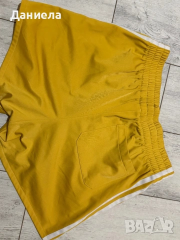 Къси панталони Adidas, снимка 3 - Къси панталони и бермуди - 55206860