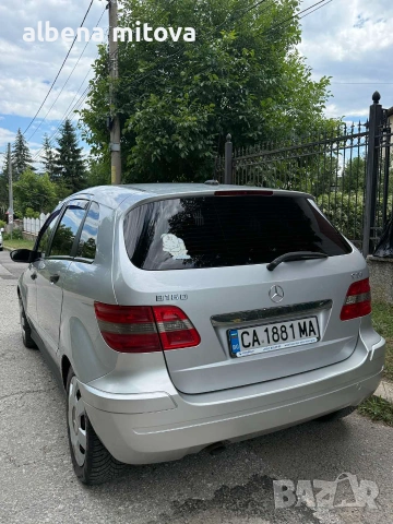 Продавам Мерцедес В180, снимка 2 - Автомобили и джипове - 55265132