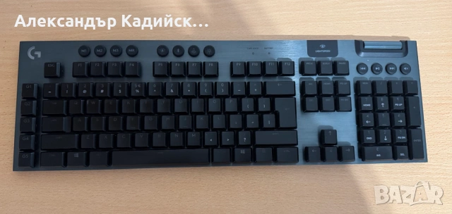Logitech G915 LIGHTSPEED Механична Gaming Клавиатура, Clicky, снимка 3 - Клавиатури и мишки - 54007247