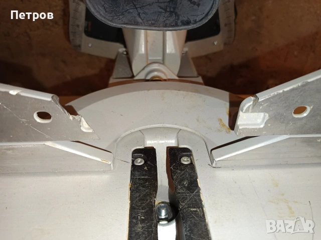 Festool KS 120 EB + 2 диска нови, снимка 11 - Триони и циркуляри - 54425063