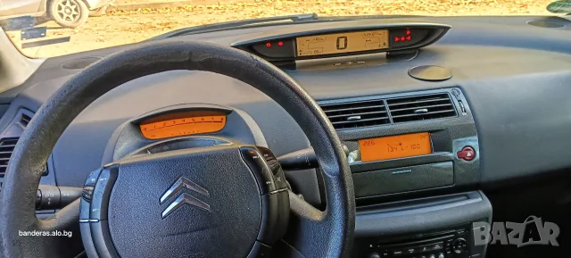 Citroen C4 cupe 1.4, снимка 8 - Автомобили и джипове - 55445122