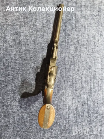 Colt Navy Model 1851 Револвер– Japan, Реплика, снимка 4 - Антикварни и старинни предмети - 55657866