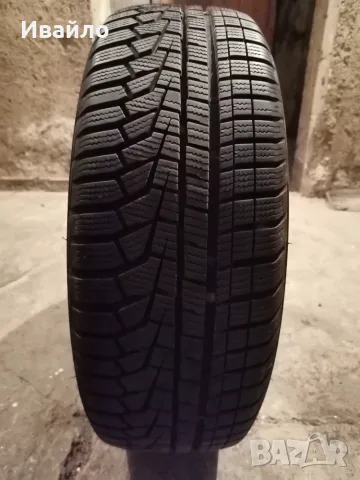 Продавам 1 брой зимна гума 205.60.16 дот 2020 Hankook 