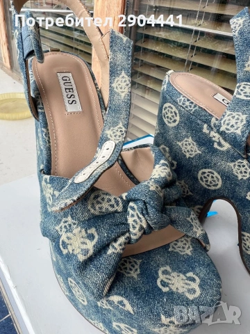 Оригинални сандали Guess, снимка 3 - Сандали - 54490971