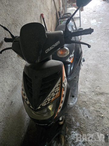 Продавам скутер, снимка 4 - Мотоциклети и мототехника - 54161044