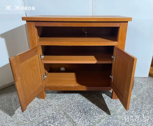 Дървен шкаф с коркови пана, снимка 2 - Шкафове - 55677990