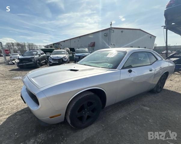Dodge Challenger V6 , снимка 3 - Автомобили и джипове - 55069069