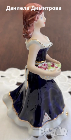 Дама, Royal Dux Bohemia, снимка 3 - Статуетки - 54288429