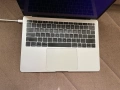13" Core i5 MacBook Air А1932 (2019) Silver-На части, снимка 2