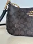 Coach Teri Shoulder Bag Signature Canvas – Walnut / Black, снимка 6