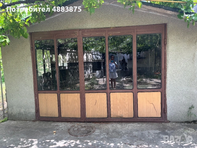 Просторна обзаведена къща с двор и отлична локация в село Петърч, снимка 7 - Къщи - 55253794