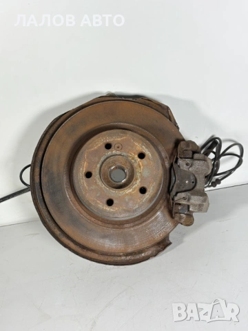 Заден десен шенкел главина Мерцедес W204 Zaden desen shenkel glavina Mercedes W204 с двигател 651