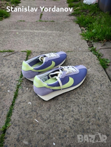 Nike Swoosh 43ти номер , снимка 3 - Маратонки - 54568164