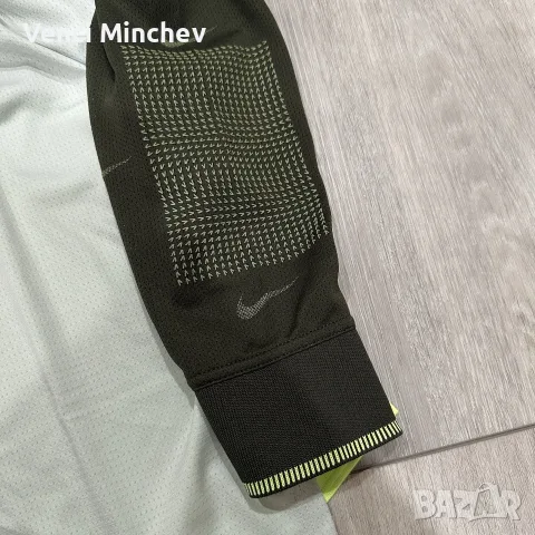 Nike ISPA Long Sleeve Flyknit Top M, снимка 6 - Спортни дрехи, екипи - 55698155