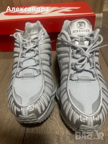 Чисто нови Nike Shox TL , снимка 2 - Маратонки - 55316779