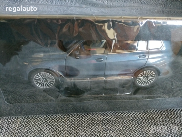 80435A51987,умален модел,die-cast BMW X7 2020,1:18, снимка 6 - Колекции - 55231264