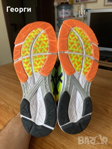 Оригинални маратонки Asics, снимка 9 - Спортни обувки - 54978309