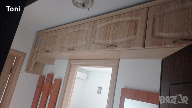 кухненски шкафове шкафове за антре 