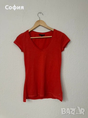 Тениска Tommy Hilfiger, снимка 2 - Тениски - 54288526