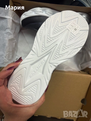 Нови маратонки и сандали на Skechers, снимка 6 - Детски маратонки - 54700082