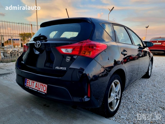 Toyota Auris 1.3VVT-i 99ks. 6 скорости, Климатроник, снимка 6 - Автомобили и джипове - 52904504