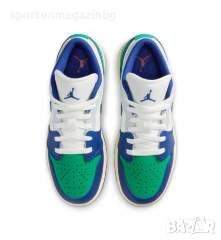 Юношески кецове Nike AIR Jordan 1 LOW (GS), снимка 5 - Детски маратонки - 54776976