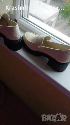 дамски обувки със стабилна подметка