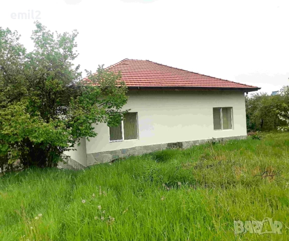 Продава основно реновирана къща с.Ресилово, снимка 3 - Къщи - 54576573