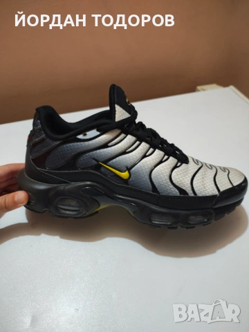 Nike Air max plus, снимка 2 - Маратонки - 54402683