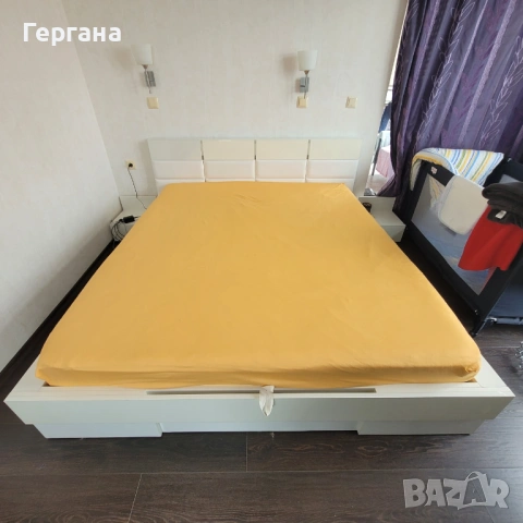 Спалня с матрак и скара 187х199см