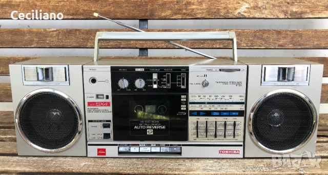 Радиокасетофон Toshiba RT-SX4 Boombox, снимка 5 - Радиокасетофони, транзистори - 54721591