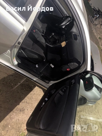 Тойота Авенсис 2 2.0 116 / Toyota Avensis 2 2.0 116 На Части, снимка 5 - Автомобили и джипове - 54498653