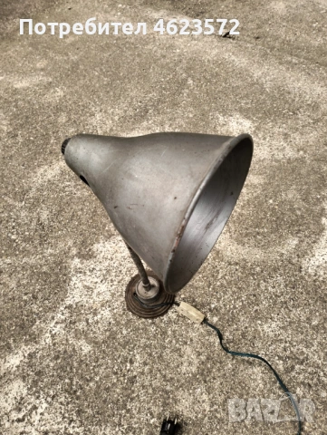 Стара индустриална лампа, снимка 5 - Антикварни и старинни предмети - 54352674