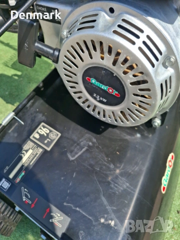 Бензинов аератот за трева , снимка 4 - Градинска техника - 54358982