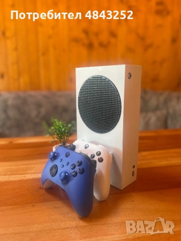 XBOX S с два контрлера, зареждаща батерия и гаранция 