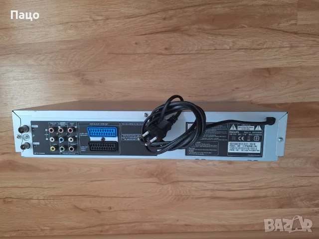 Philips DVP3350V DVD/VCR плейър с директно дублиране и прогресивно сканиране, снимка 9 - Плейъри, домашно кино, прожектори - 55618892