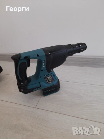 MAKITA DHR 243 перфоратор, снимка 2 - Перфоратори - 54704279