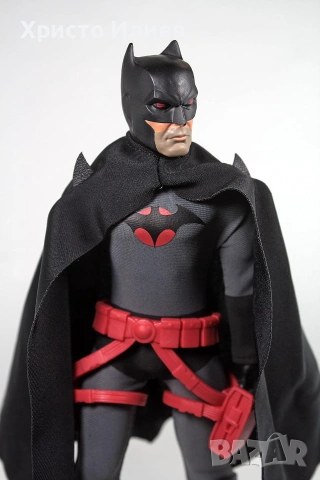 Лимитирана Екшън фигура DC Comics Batman Батман, снимка 10 - Фигурки - 55057488